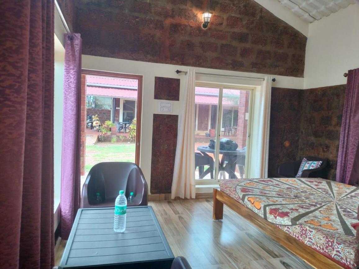 Riverstone Riverfront Stay Гокарна Номер фото