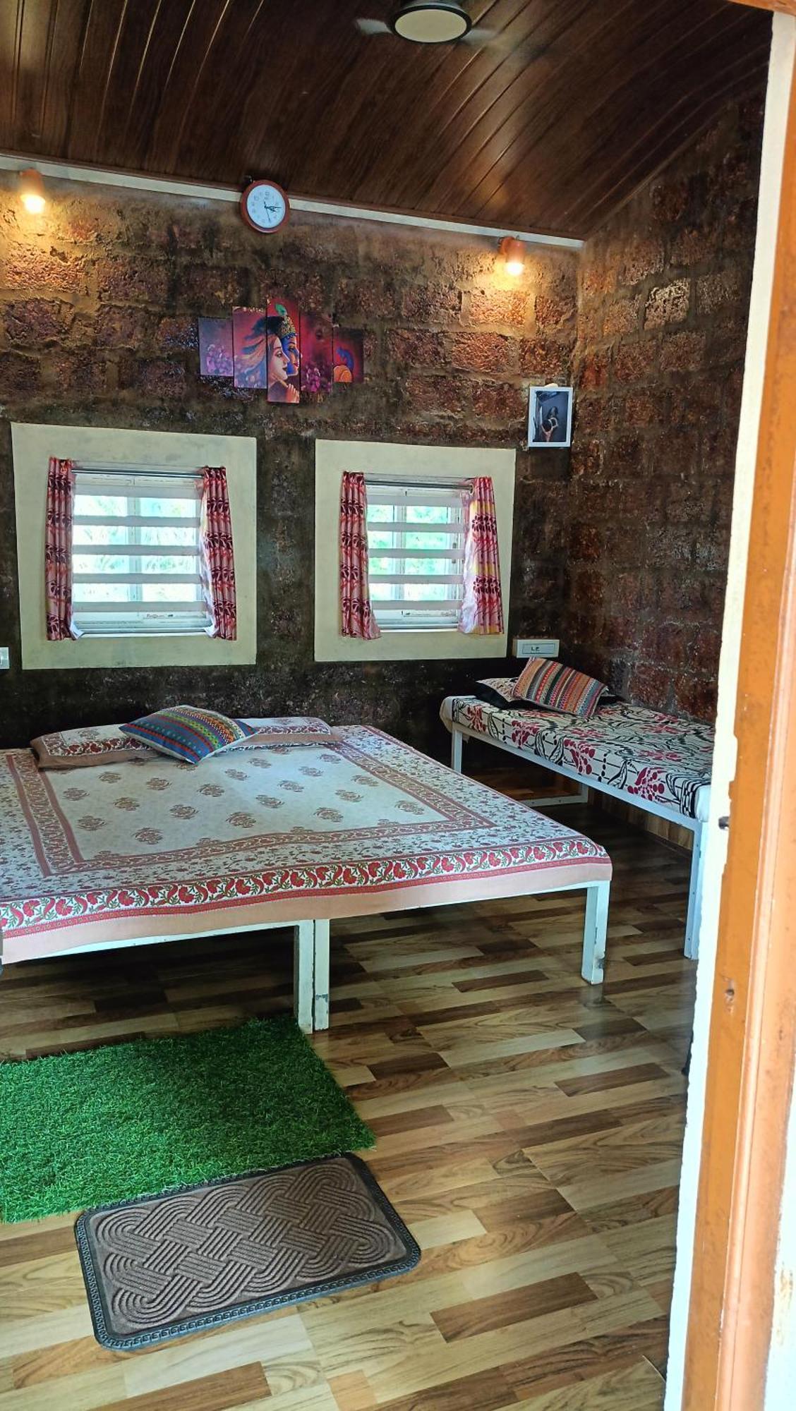 Riverstone Riverfront Stay Гокарна Экстерьер фото